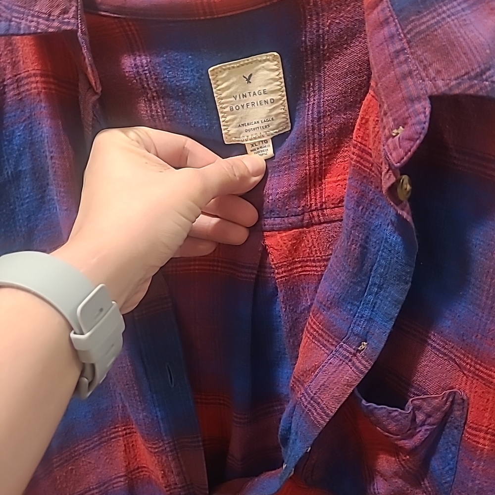 American Eagle Vintage Boyfriend Shirt Womens XL Blue Red Plaid Flannel... - Picture 1 of 14